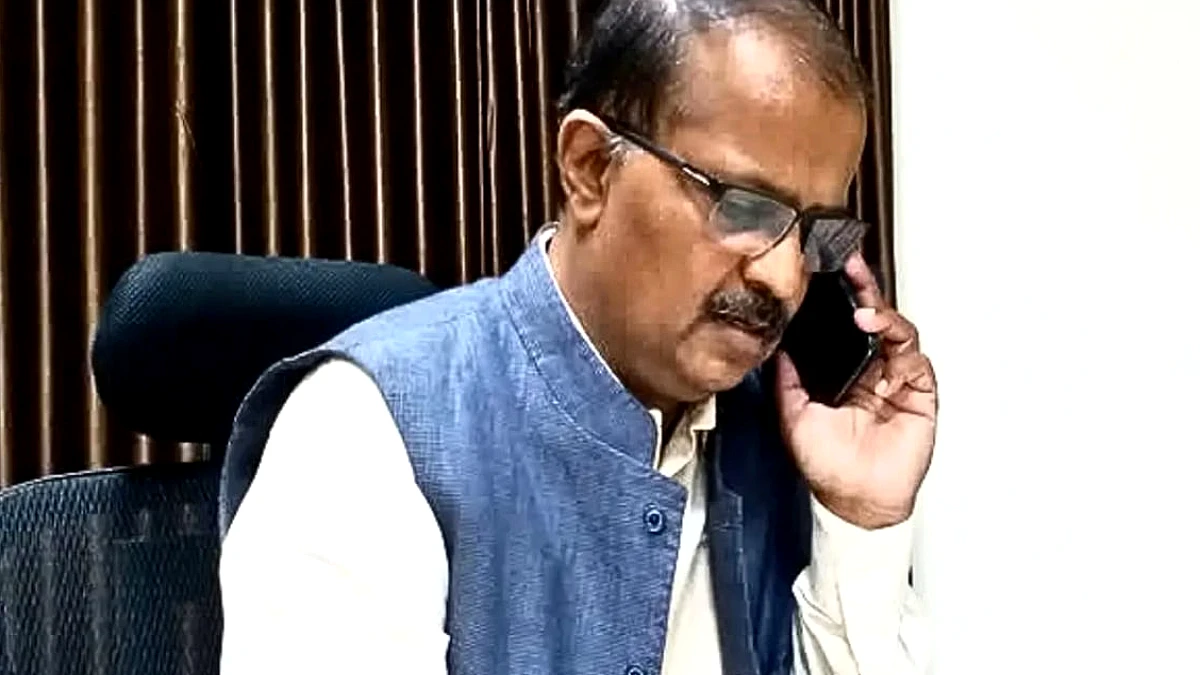 बिहार में बदलाव की सनसनी : रिटायरमेंट के बाद सीएम के प्रधान सचिव बनाए गए दीपक कुमार हटाए गए? किस पद की चर्चा