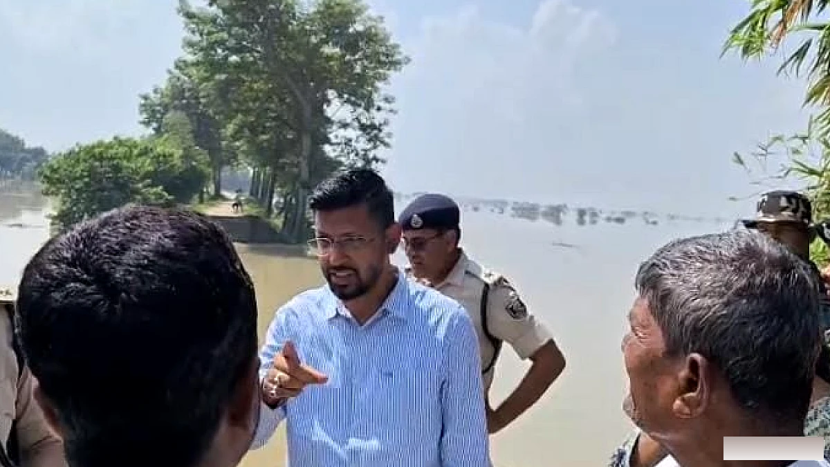 मुजफ्फरपुर में गंडक नदी का रिंग बांध टूटे, बाढ़ का पानी तेजी से फैला