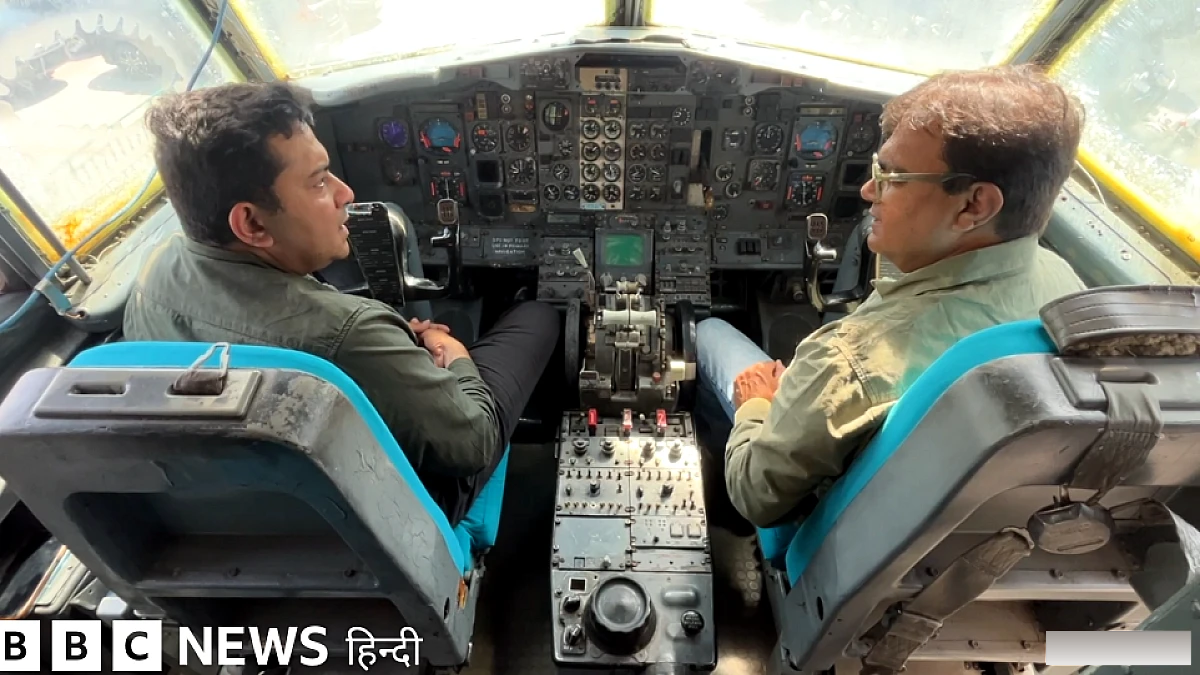 विमान का कॉकपिट दिखता कैसा है और यहां कैसे होता है काम- इंटरव्यू