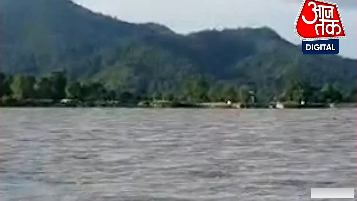 सारण, बिहार में बाढ़ का कहर: हाईवे पर 5 फीट पानी, कई गांव बाढ़ग्रस्त