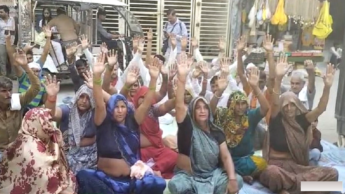 संत प्रेमानंद के एक और भक्त का लापता होना, आश्रम पर धरने पर पिता ने दिया चेतावनी संदेश