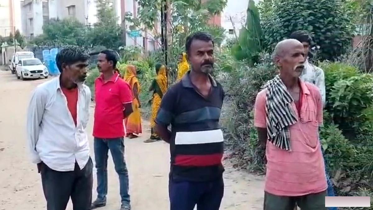 दिनारा में भीषण सड़क हादसा, ऑटो-पिकअप की टक्कर में चाचा-भतीजे की मौत; पांच घायल