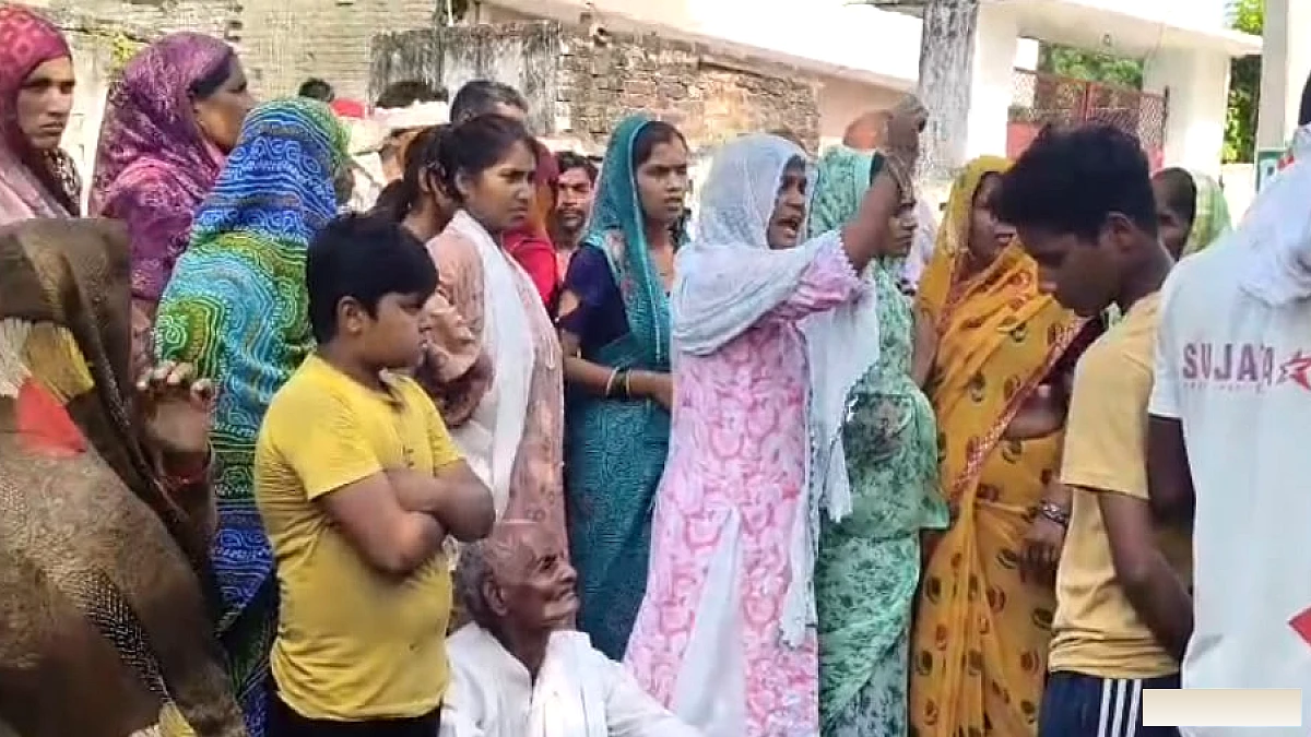 पीड़ित परिवार को दी गई चेक बाउंस, परिजनों ने हंगामा किया