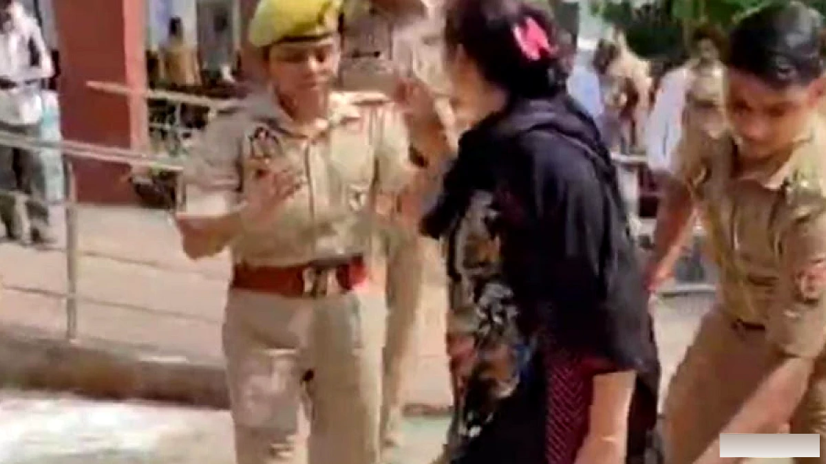 तहसील कार्यालय में महिला ने पेट्रोल डालकर आत्महत्या का प्रयास, पुलिस ने बचाया