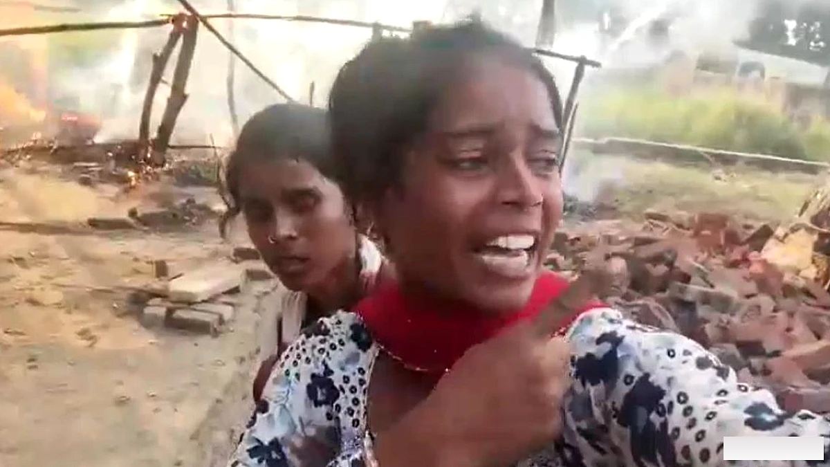 झोपड़ी में आग, युवती ने 'फूलन देवी बनकर लूंगी बदला' कहा; पुलिस‑राजस्व टीम पर आरोप