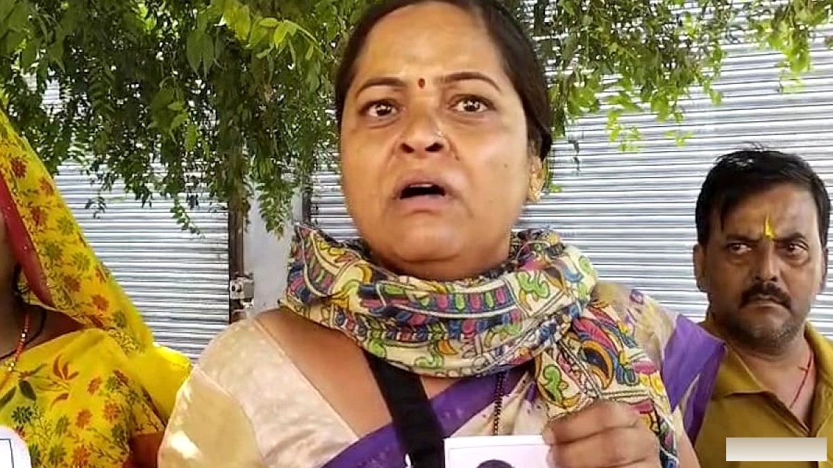 संत प्रेमानंद के आश्रम में मां की अपील: 'मेरा बेटा दे दो', बच्चा नहीं लौटे