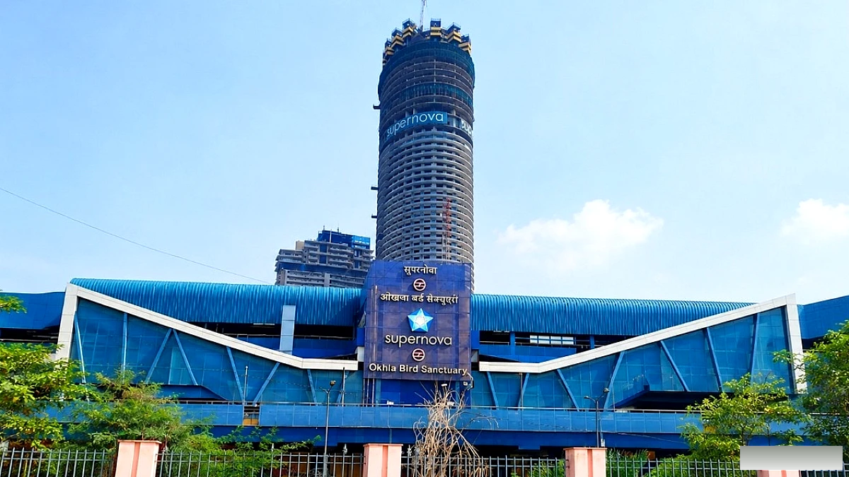 गगनचुंबी इमारत में शॉर्ट‑टर्म रेंटल विवाद और सुरक्षा सवाल