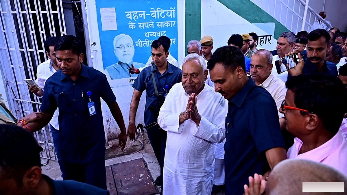 अनंत सिंह पर काबू पाने के लिए JDU का नामांकन