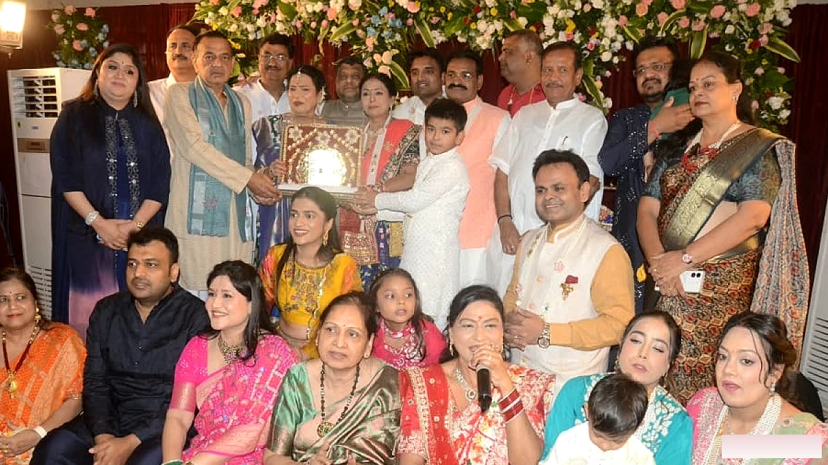 दशरथ परिवार के आगमन से मिथिला में राम की लगुन‑सगाई का न्योता, मंगल गीतों से गूंजा जनक निवास