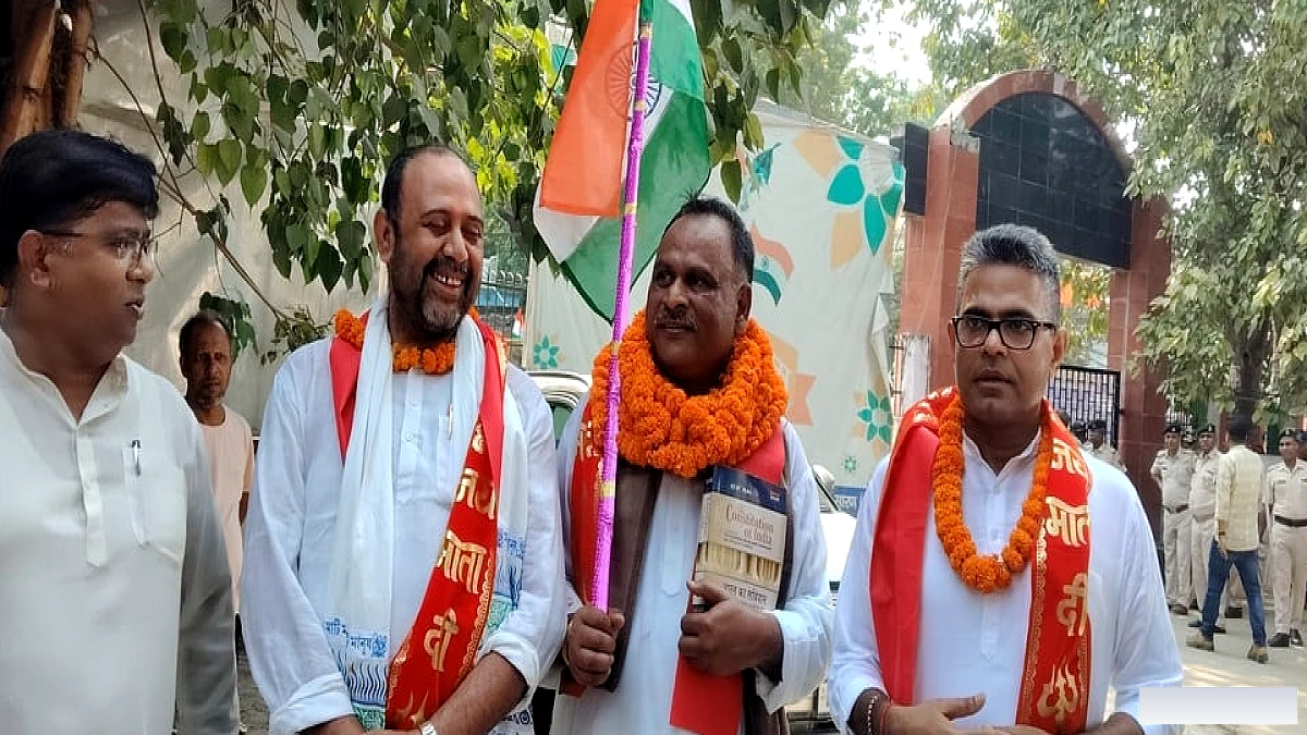 एनडीए के निर्देश के बावजूद रामपुकार के साथ दिखे आरएलएम के तीन विधायक, गठबंधन अनुशासन पर उठे सवाल