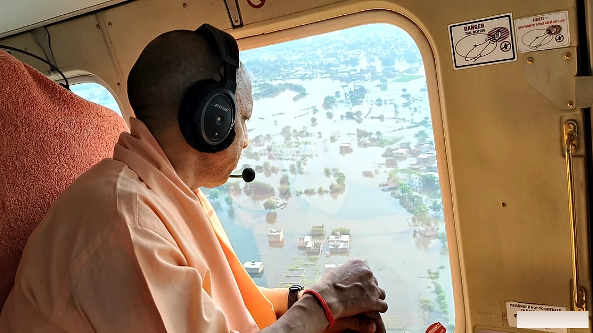 सीएम ने हवाई दौरा कर तटबंध बनाने की घोषणा, राहत किट वितरित