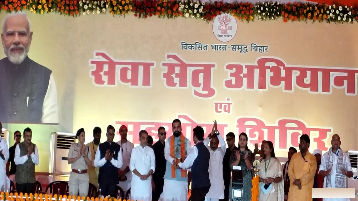 सीएम बनने के बाद पहली बार रोहतास पहुंचे सम्राट चौधरी, 412.9 करोड़ की योजनाओं की दी सौगात
