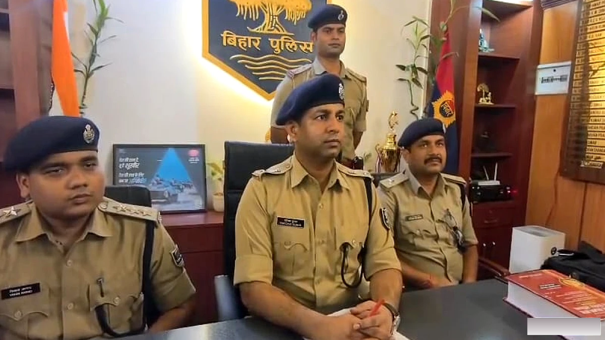 कटिहार में अधिवक्ता गुड्डू की हत्या, 12 घंटे में पांच आरोपी गिरफ्तार; देसी पिस्टल समेत चाकू बरामद