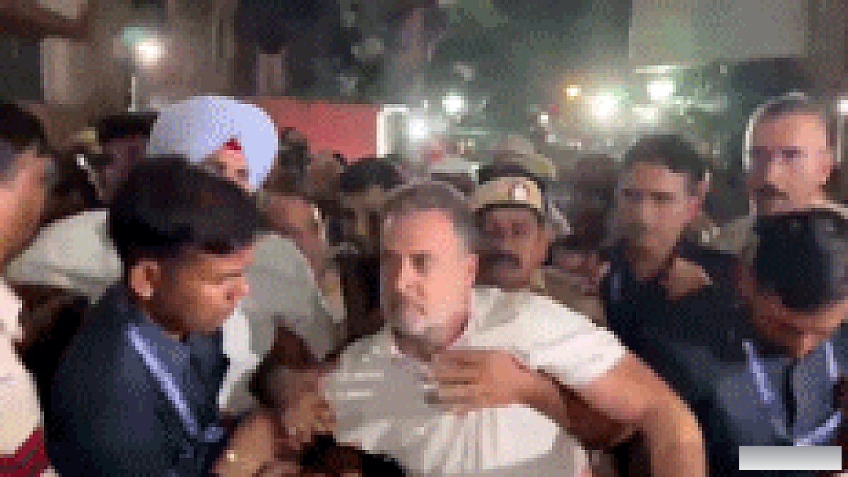 इंडिया गठबंधन के नेता पुलिस हिरासत से रिहा, भाजपा ने पलटवार किया