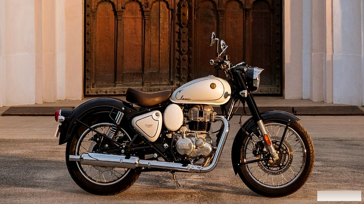 त्योहारों से पहले Royal Enfield ने Classic 350 की कीमत बढ़ा दी