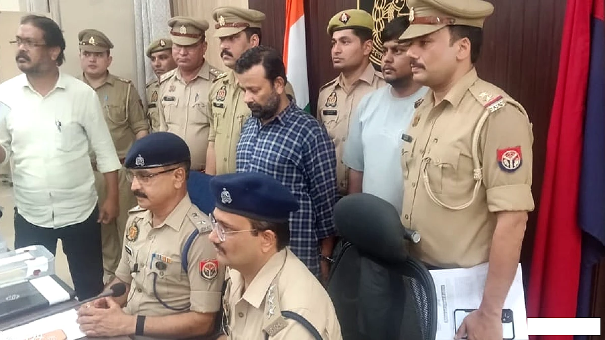 फर्जी पासपोर्ट बनाने का घोटाला: ग्राम प्रधान व पार्षदों के दस्तावेज बरामद, दो गिरफ्तार