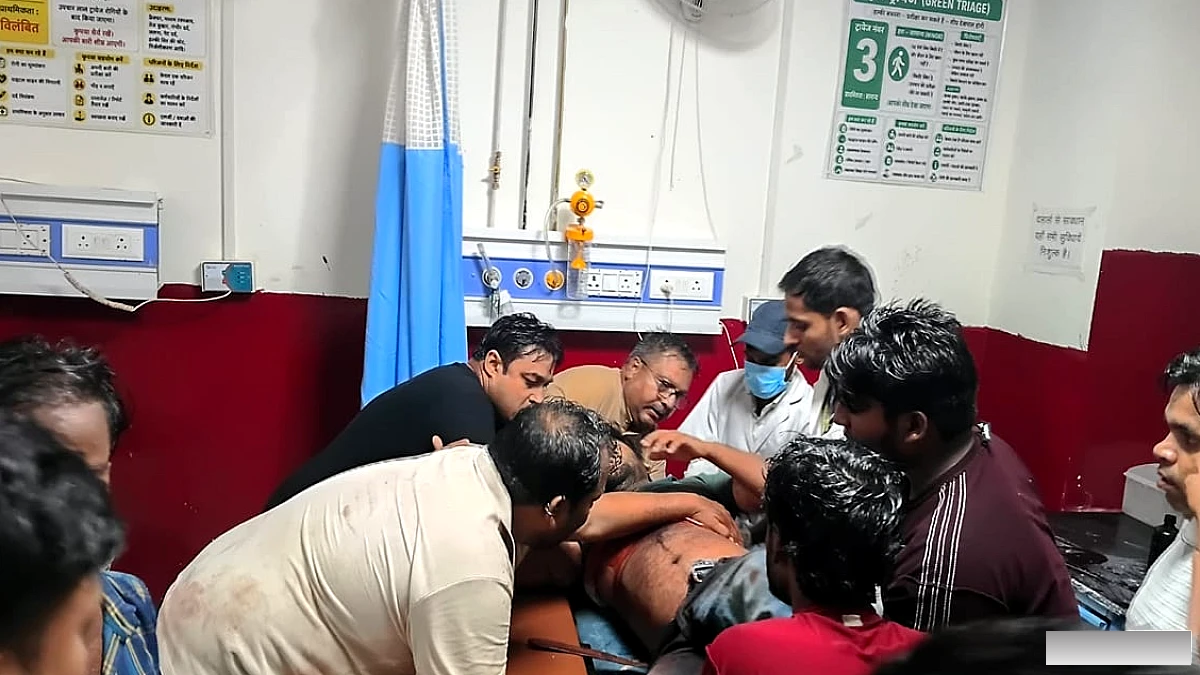 बिहार में जमीन विवाद पर हुई खूनी झड़प, युवक को चाकू मारा