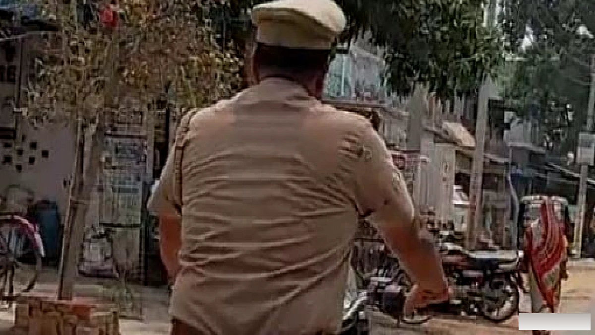 साइबर ठगों ने CID इंस्पेक्टर का खाता खाली कर दिया, वर्दी पर निशाना