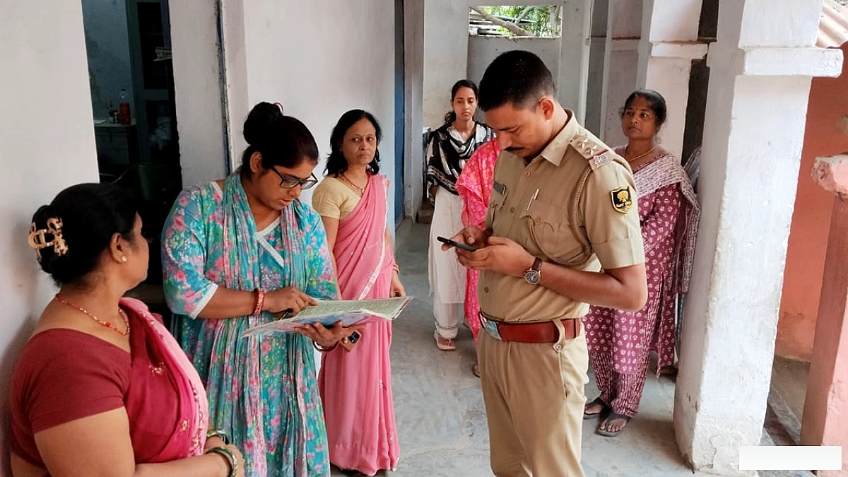 मुजफ्फरपुर में स्कूल की छत पर हादसा, 11 हजार वोल्ट के तार से तीन छात्राओं को लगा करंट