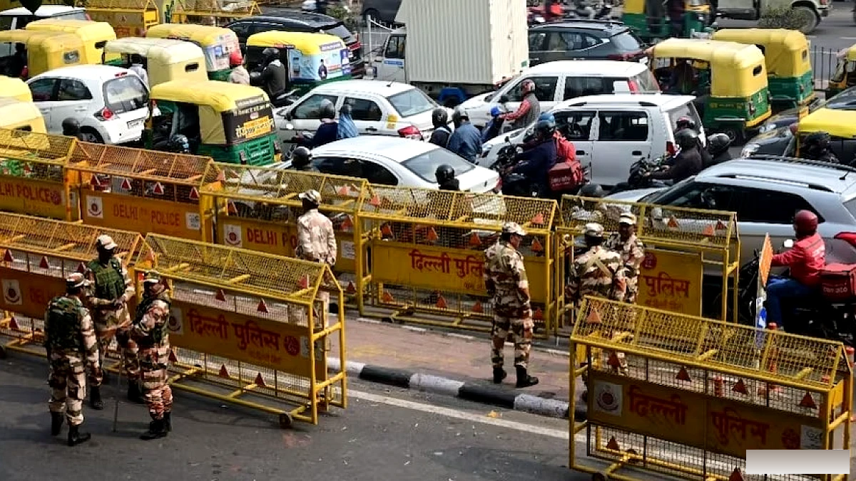 दिल्ली में सुरक्षा कड़ी, 30 प्रमुख मार्गों पर ट्रैफ़िक एडवाइज़री जारी