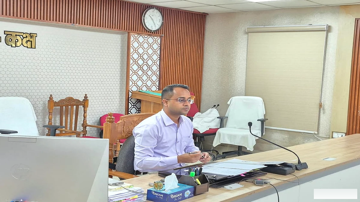 सोनपुर मेले की तैयारियाँ: डीएम ने दो दिन पहले पूरी होनी चाहिए, सख्त निर्देश