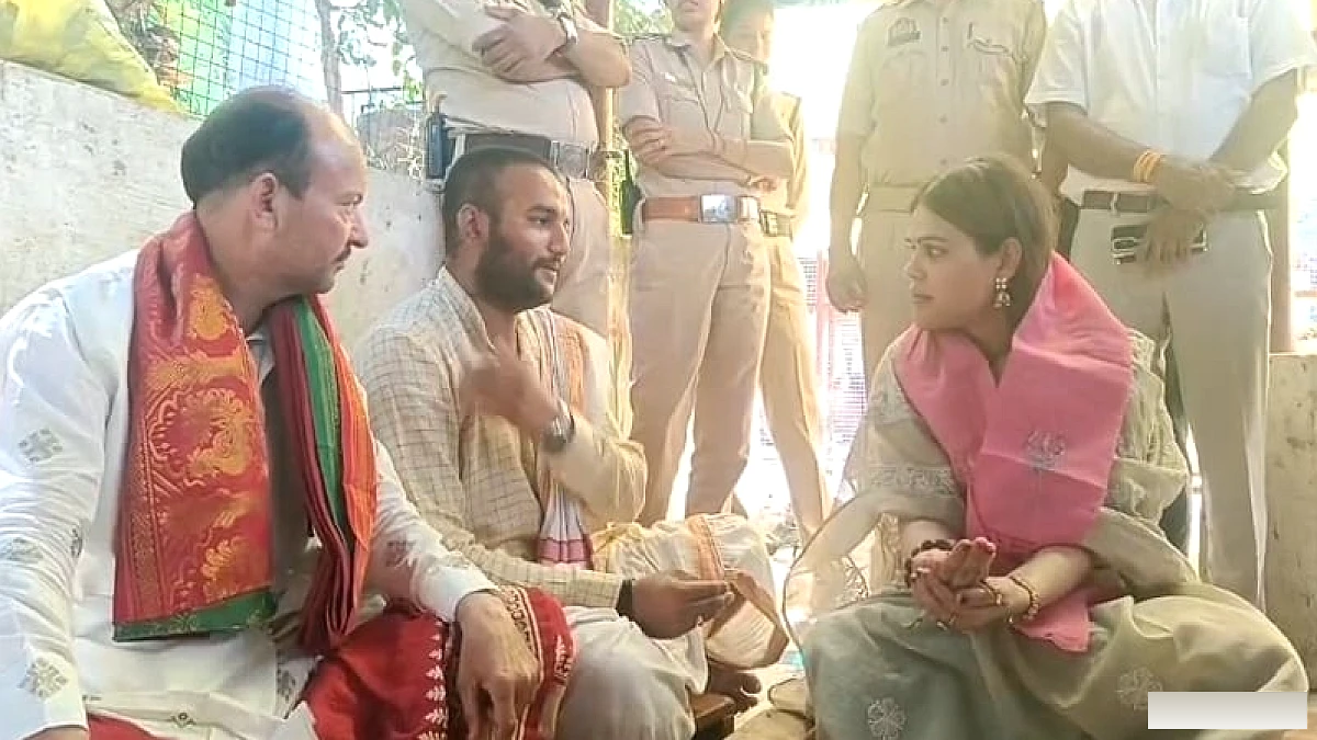 नाजिया खान ने उज्जैन के रामघाट पर तर्पण‑पिंडदान किया, सनातन धर्म अपनाने के संकेत