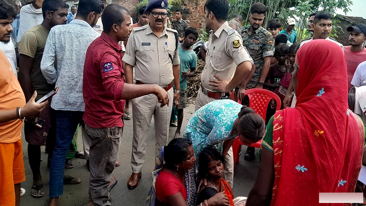 खेल रहे 12 वर्षीय बच्चे का कचिया से काटा गला, फिर ग्रामीणों ने संदिग्ध को पीट-पीटकर मार डाला