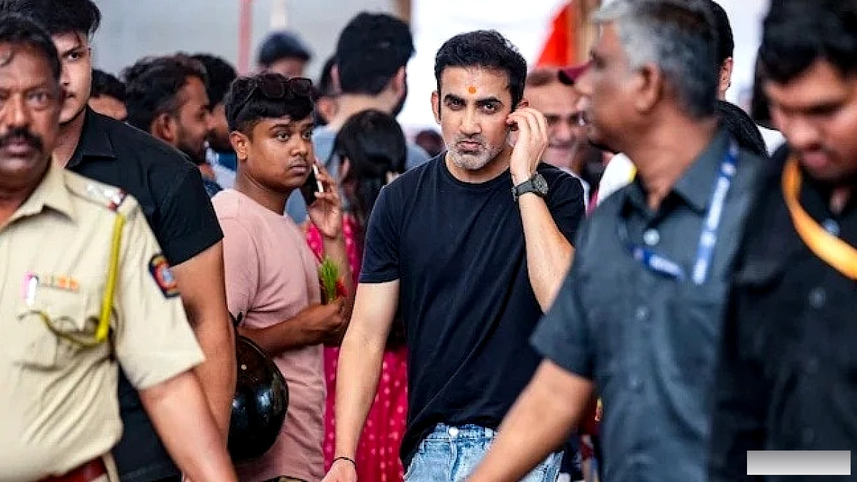 टी20 सीरीज के तीसरे मैच से पहले कोच गौतम गंभीर ने उज्जैन में महाकाल को किया नमस्कार