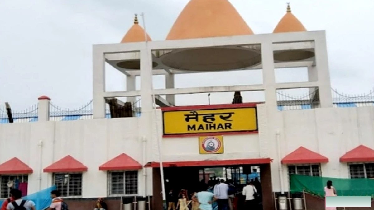 मां शारदा के दर्शन हेतु मैहर स्टेशन पर 20 ट्रेनों का पाँच मिनट का अस्थायी ठहराव