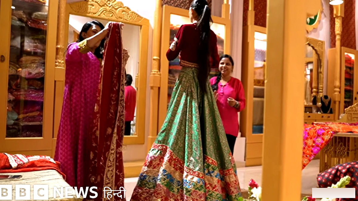 फ़ैशन की दुनिया में फ़र्शी ग़रारे की वापसी, क्यों ख़ास है ये पोशाक?
