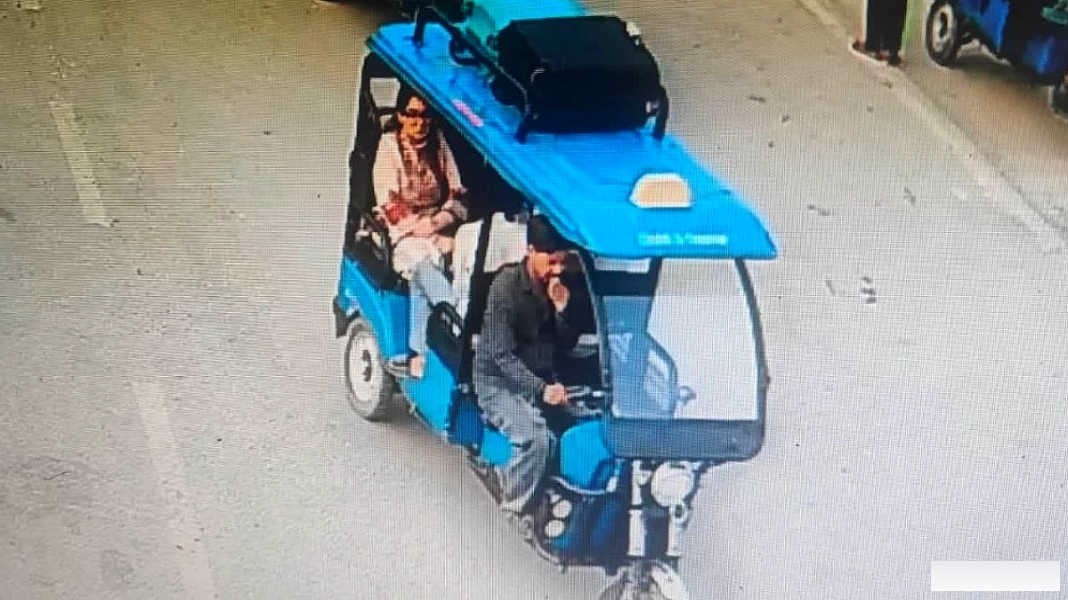 शिवा शर्मा की मौत के बाद श्रध्दा दुबे का नेपाल में e‑रिक्शा सफ़र: CCTV फुटेज ने लाया नया मोड़