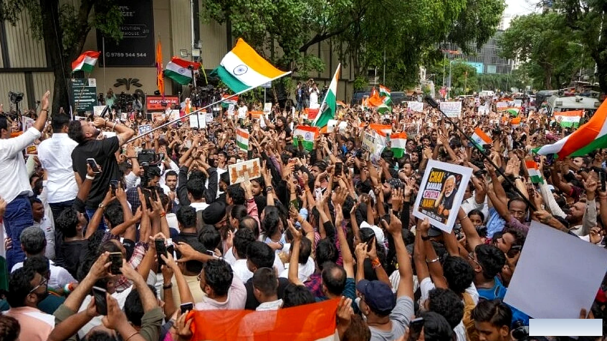 मुंबई के बाजारों में CJP प्रदर्शन से व्यापारियों में बढ़ी नाराज़गी