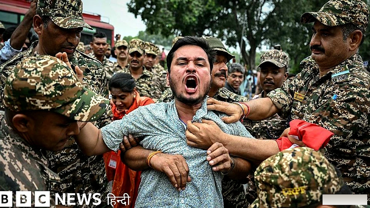 प्रोटेस्ट से निपटने का दिल्ली पुलिस का तरीका कितना सही?