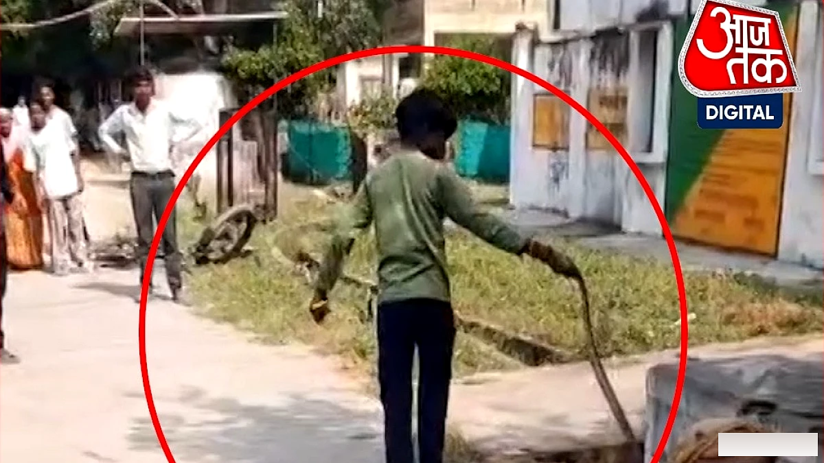 स्वास्थ्य केंद्र में सांप घुसा, मरीज़ों में हड़कंप