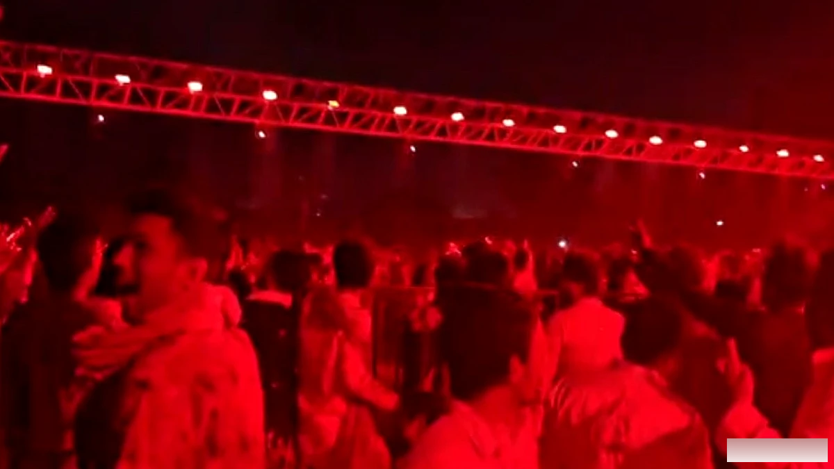 हैदराबाद के MVSR कॉलेज में डांडिया नाइट के दौरान स्ट्रक्चर गिरने से छात्रा की मौत, कई घायल