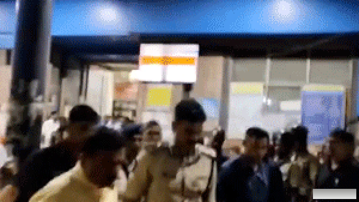 कोलकाता पंडाल दुर्घटना में 17+ मौतें, सीएम शुभेन्दु ने जांच समिति बनाई