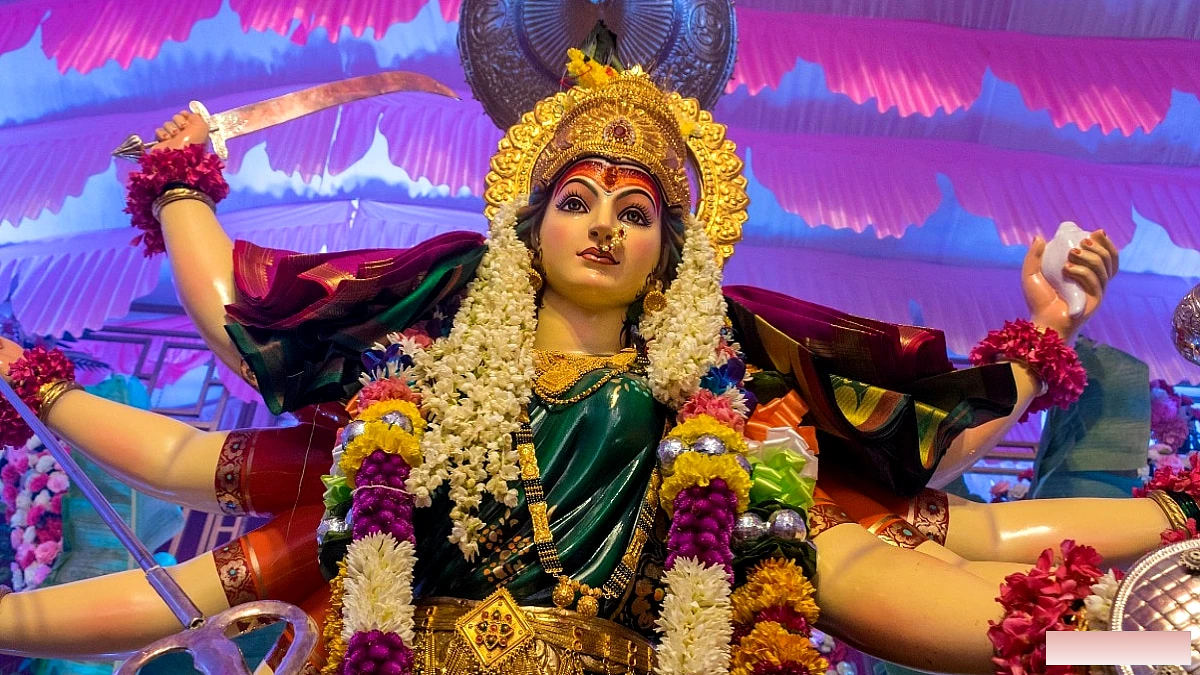 महाष्टमी 2026 में कन्या पूजन का सही समय और शुभ मुहूर्त
