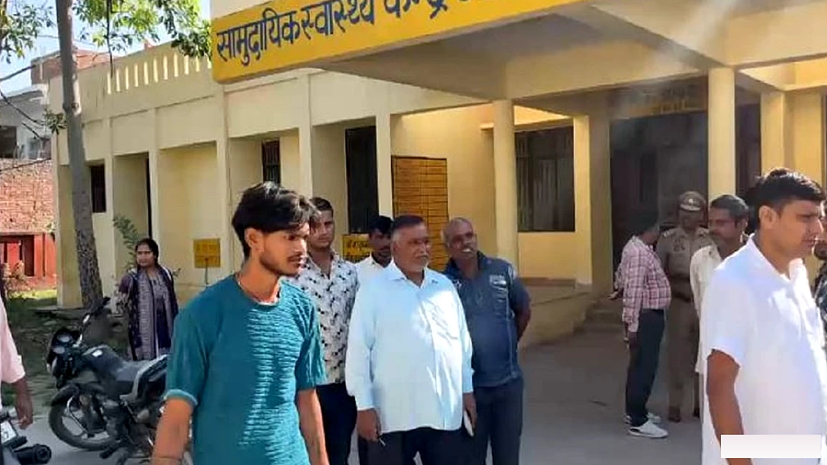 बाइक फिसलकर गिरने से महिला की मौत, हरिद्वार हाईवे पर गड्ढा बना जानलेवा