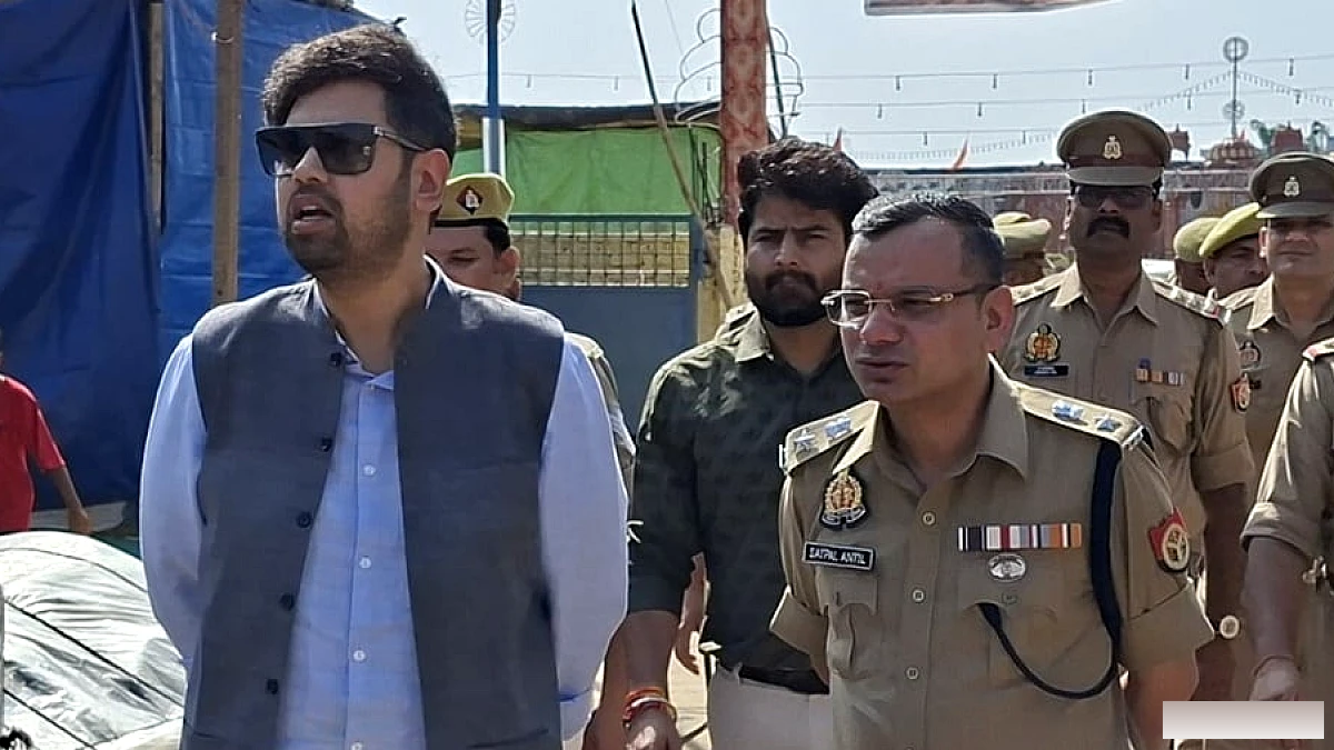 मुरादाबाद पुलिस ने सोशल मीडिया पर भ्रामक खबरें फैलाने वालों पर सख्त कार्रवाई