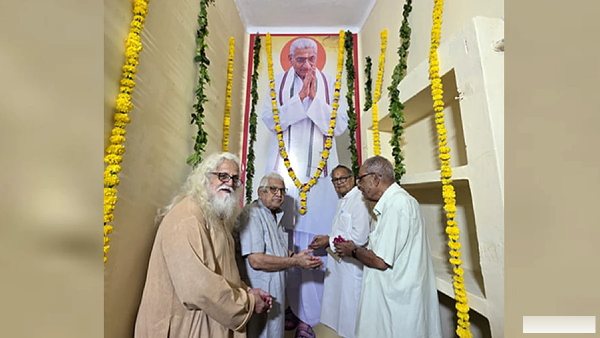 केशव स्मृति भवन का नाम बदलकर श्री अशोक सिंहल स्मृति भवन किया गया