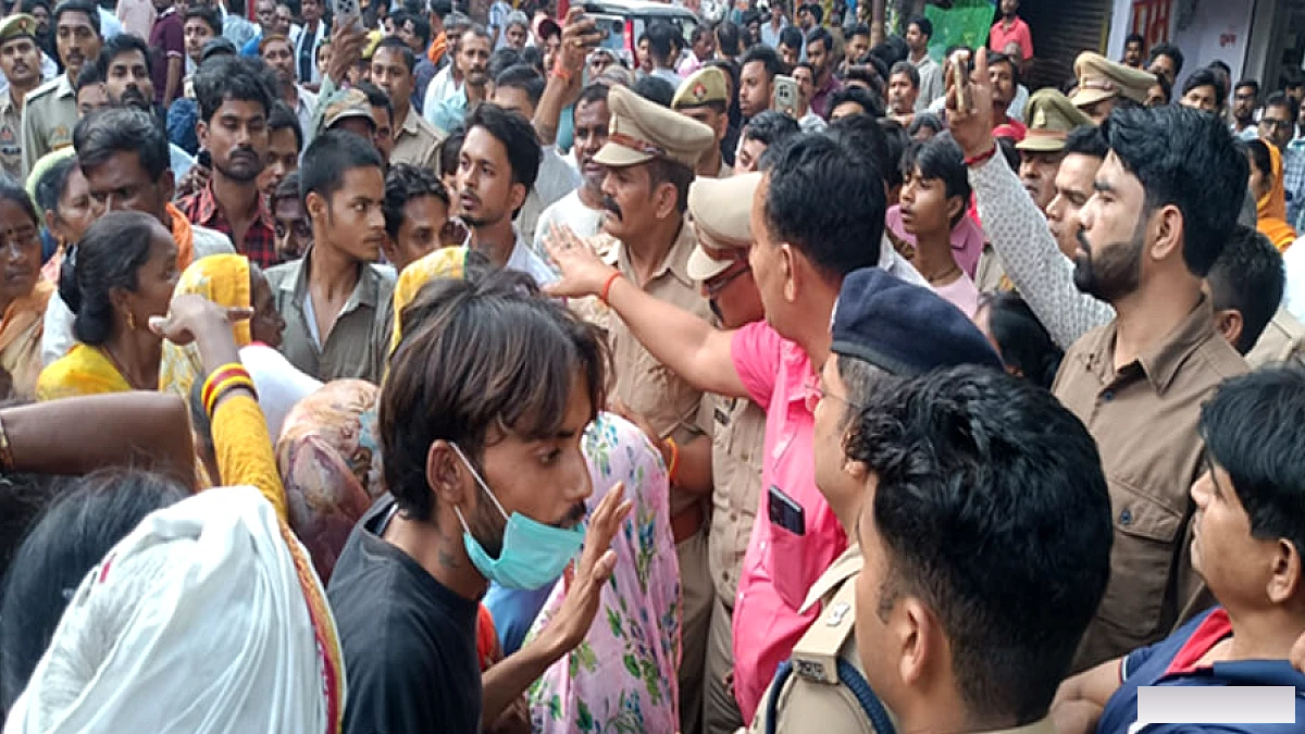 हमीरपुर में फल विक्रेता की मृत्यु पर परिजनों ने जाम लगाई, पोस्टमार्टम से गोली लगने की पुष्टि