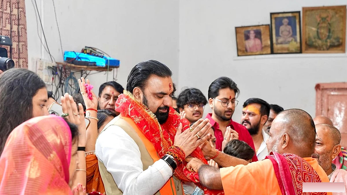 मुख्यमंत्री सम्राट ने तेलडीहा‑असरगंज के दुर्गा मंदिरों में पूजा‑अर्चना, बदुआ नदी रिवर फ्रंट का निरीक्षण