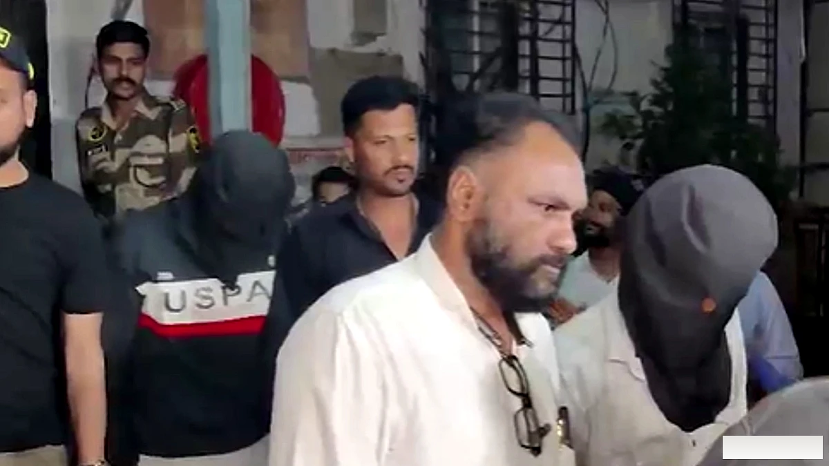 टाइगर श्रॉफ पर हमले के तीन आरोपियों को मुंबई लाया, एंटी‑एक्सटॉर्शन सेल में पूछताछ शुरू