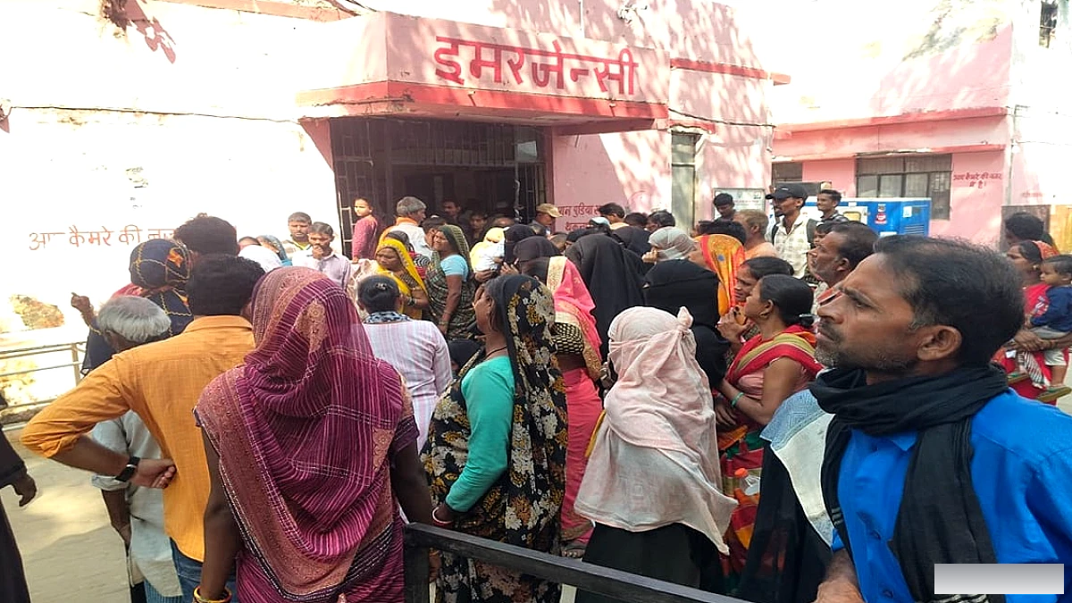 लखीमपुर खीरी में टेंपो-ट्रैक्टर टक्कर से सात वर्षीय बच्चे की मृत्यु, पाँच घायल