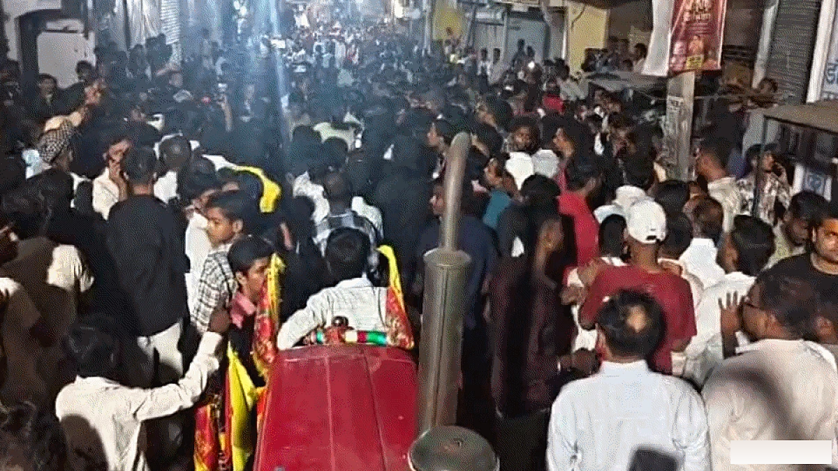 पटना में दुर्गा विसर्जन के दौरान युवक को गोली लगी, मृत्यु के बाद क्षेत्र में तनाव, प्रतिमा विसर्जन रोका गया