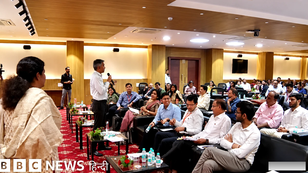 कहीं 5 तो कहीं 33,500 रुपये प्रति लीटर में ख़रीदा फ़िनाइल, सरकारी ख़रीद में इतना फ़र्क क्यों?