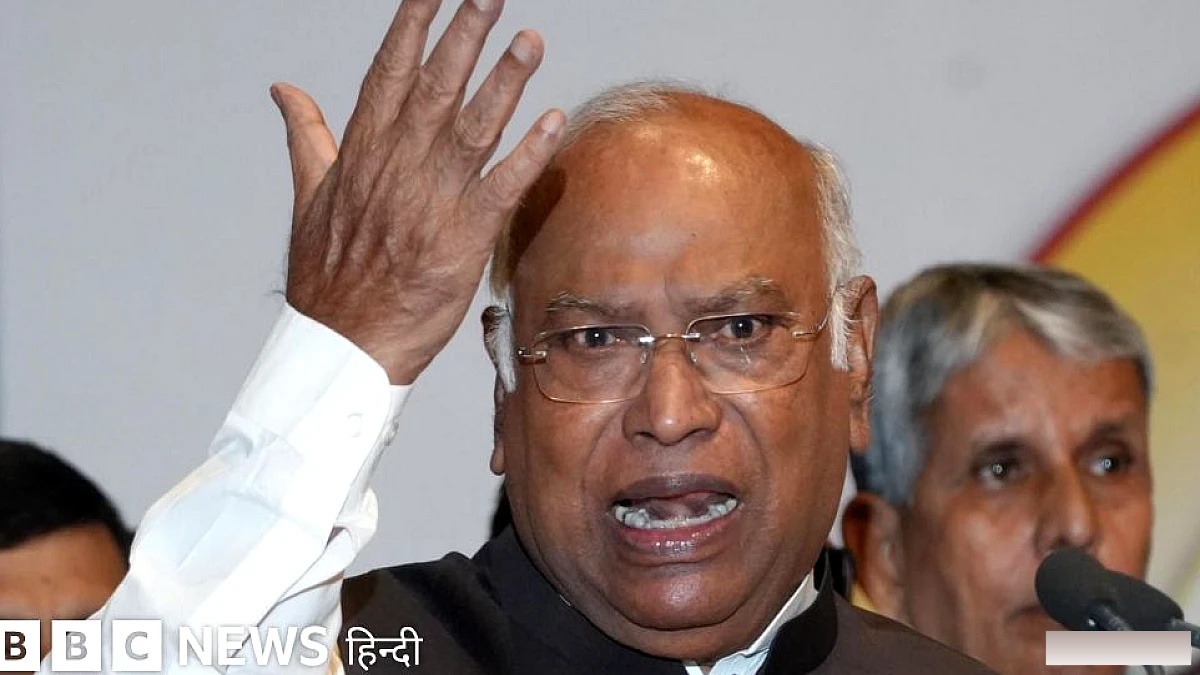 पटना में कांग्रेस की सभा में हंगामा, खड़गे की पीएम मोदी पर टिप्पणी को लेकर बीजेपी ने माफ़ी की मांग की