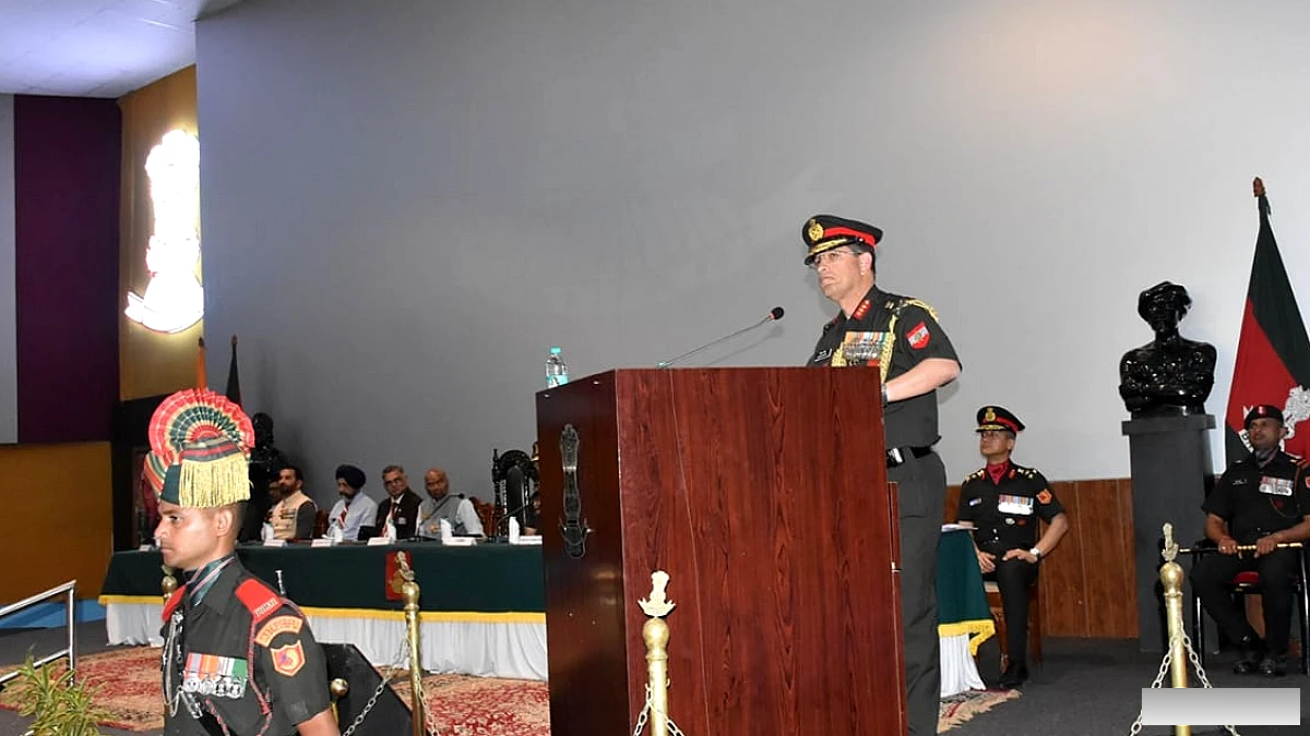 बिहार रेजिमेंट सम्मेलन में 26 वीर महिलाओं को सम्मान, 7वीं बटालियन को मिला रेजिमेंटल बैनर