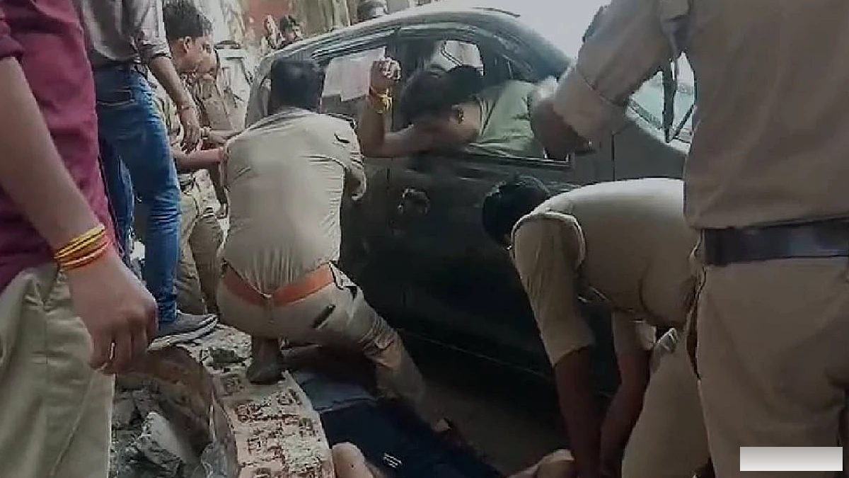 बाउंड्री वॉल बनाने के विवाद में दिन-दहाड़े चली गोली, तीन की मौत; एक गंभीर रूप से घायल