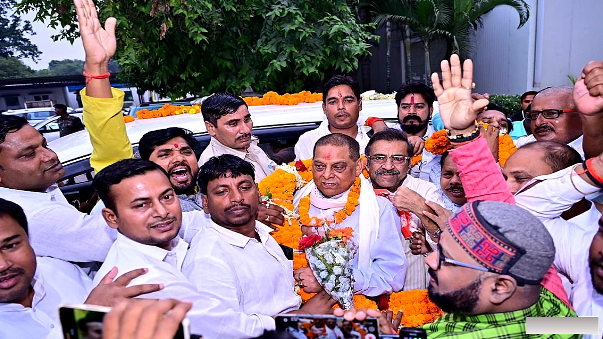 बिहार विधान परिषद में NDA ने तीन सीटें जीती, राजद‑जनसुराज ने एक‑एक, दो स्वतंत्र उम्मीदवारों ने ध्वज गाड़ा